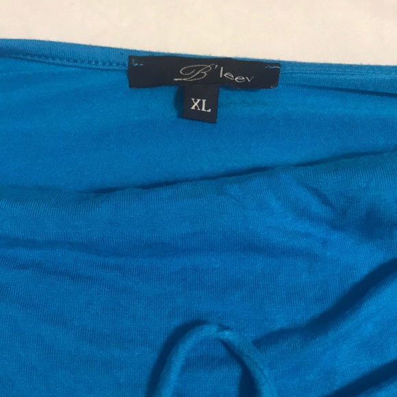 Aqua rouched shirt - Picture 2 of 4